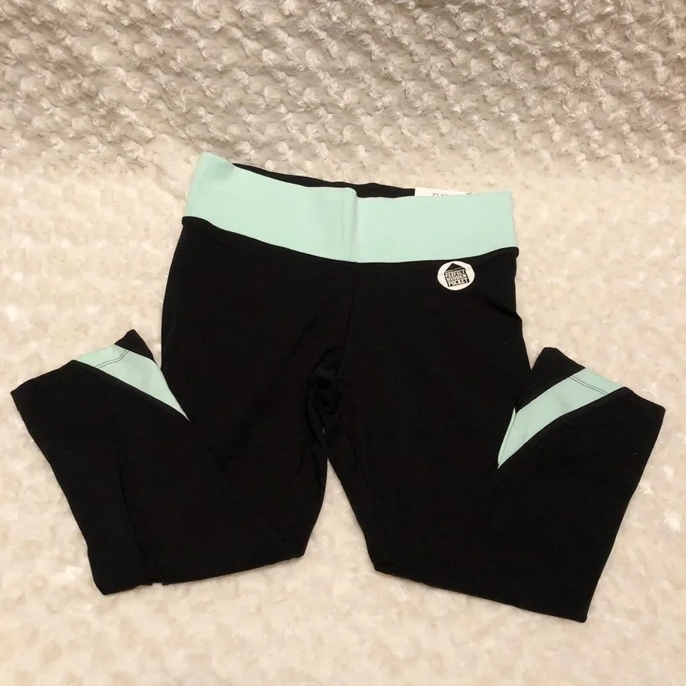 VS PINK Flat Crop Yoga Leggings - Picture 1 of 3